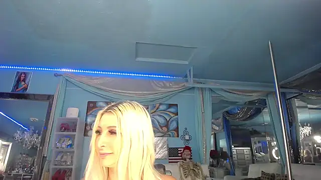 ADRIANNA_FOX 라이브 XXX 채팅