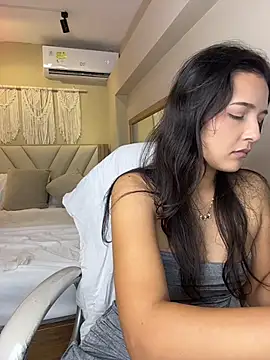Show de sofi_candyy na webcam