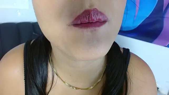 Chat +18 de alessialux ao vivo