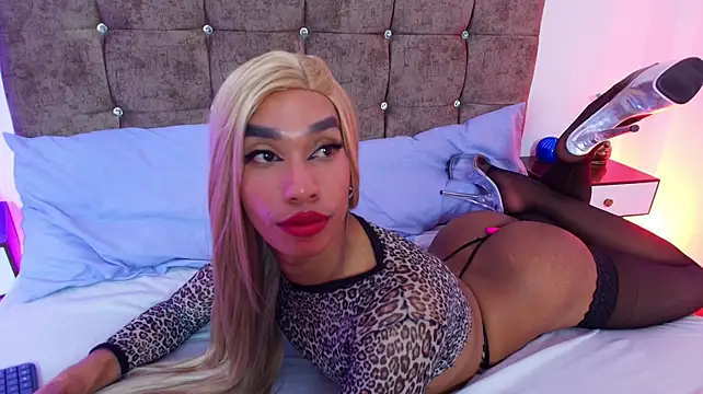 DanikaPaterrson's Live XXX Chat