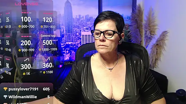 Chat XXX ao vivo de ninarandmann
