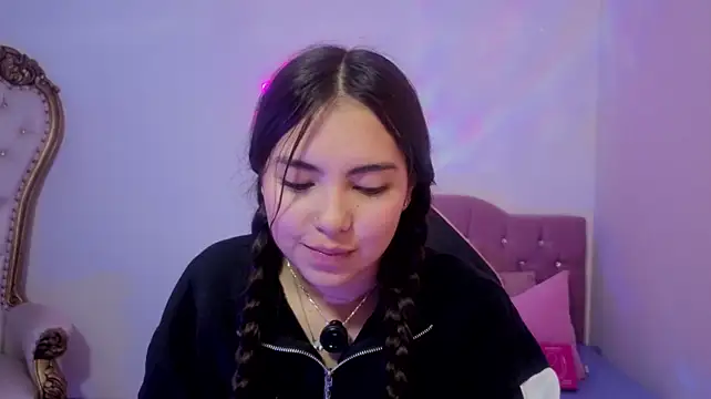 ISABELA_TAY's Live XXX Chat