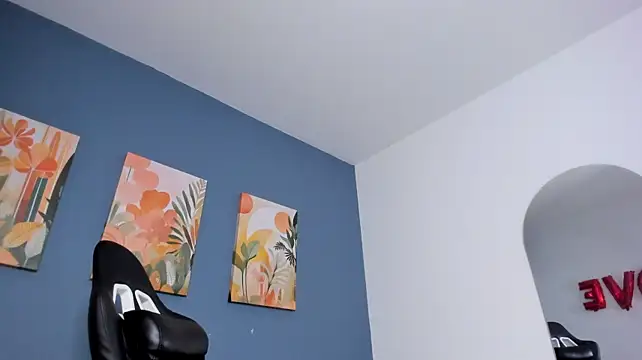justin_twink20's Webcam Show