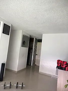 Taylor_DiamondBoy XXX чат на живо
