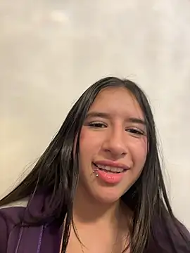 LilyRossi_'s Live XXX Chat