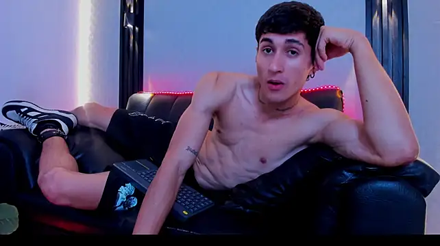 แชท XXX สดของ Dark_Valentino_