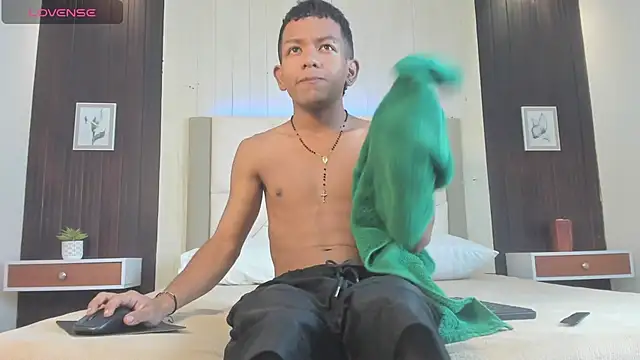 Bastian_Brand Webcam show