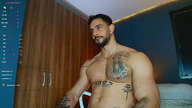 massimo_visconti Show in webcam
