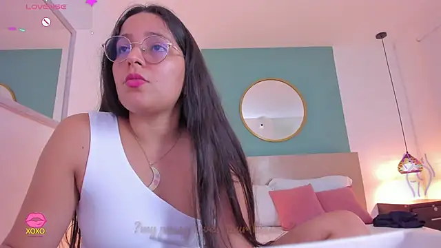 lucy_blue28 Chat XXX in diretta