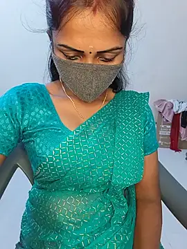 Webkamerová show YALINITWO7_TAMIL
