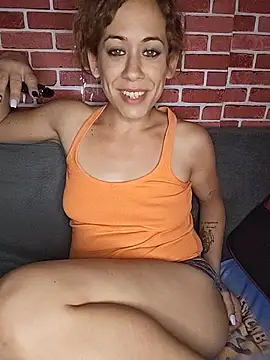 צ'אט XXX בשידור חי של HotGinger66