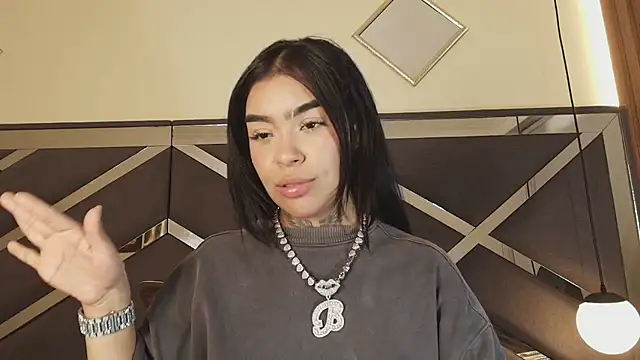 Bratz_x Chat XXX live