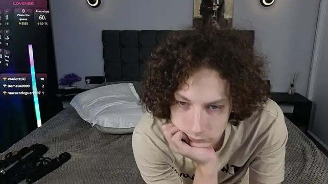 FreyaLoups Webcamshow