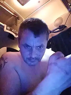 adas- live XXX chat