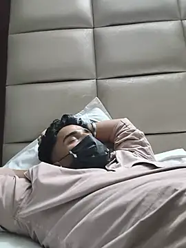 عرض كام BeardKingoBack