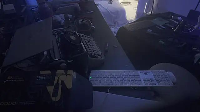 Chat XXX Live Triggerhappycj100