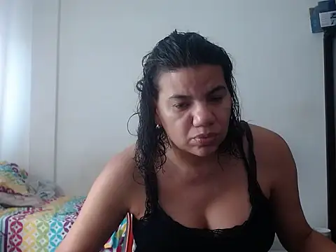 Adriana_0312 élő XXX-chatje
