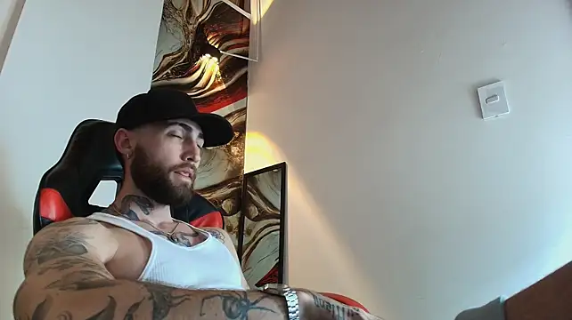 Luke_davis01 live XXX chat