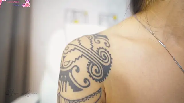 sara-lauren Live XXX-chat