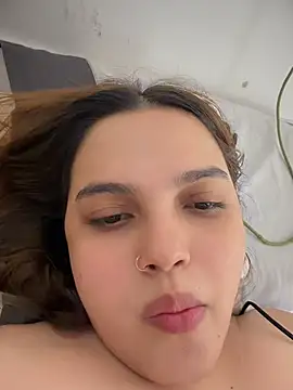 XXX chat uživo modela Colibri_xxx