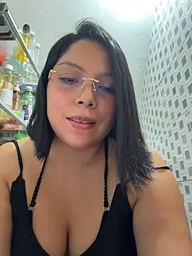 ISABELLA__LUNA's Webcam Show