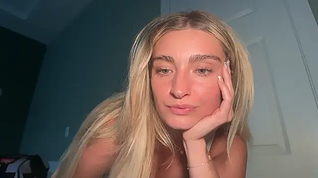 meggsworld's Webcam Show