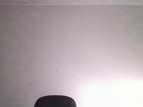 צ'אט XXX בשידור חי של VelvetRagottiOG