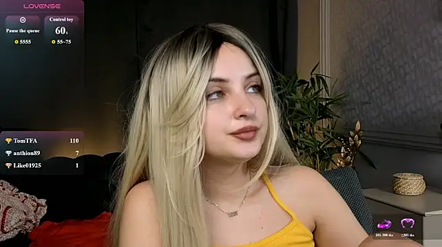 Katty__lights élő XXX-chatje
