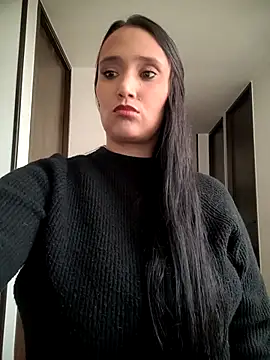 Esmeralda333 라이브 XXX 채팅
