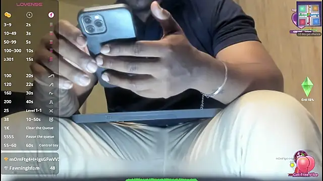 thomas_santtos1のウェブカメラショー