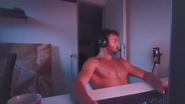 Chatroom XXX en direct de alpha-hunk