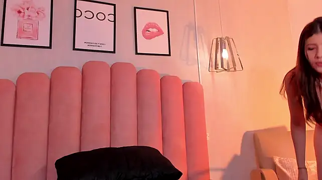 violeta_hills_ – Live XXX-chat