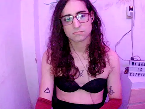 LaCuerva19 Webcam show