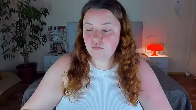 PolinaSalvatore élő XXX-chatje
