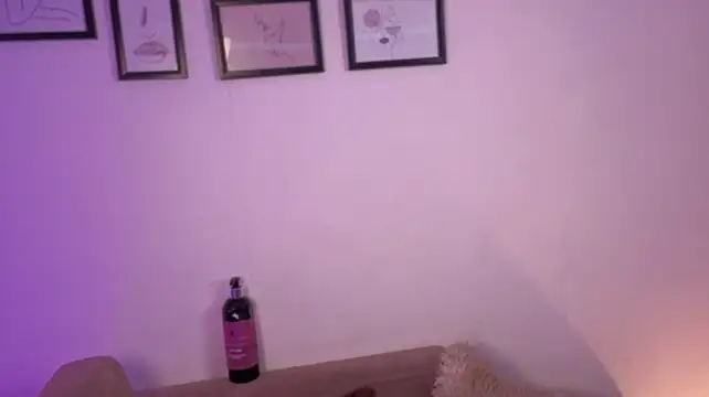 Pamela_tomas' Live XXX Chat