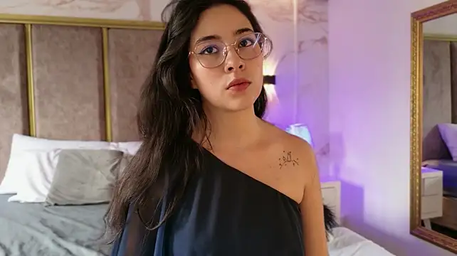 Susa1userma_'s Live XXX Chat