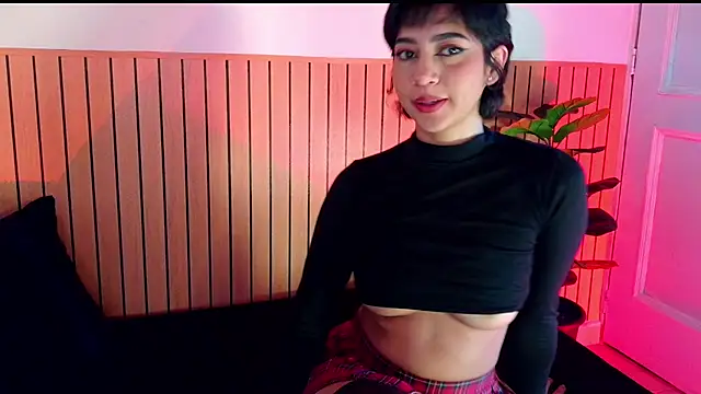 emma_web_'s Live XXX Chat