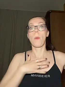 RussianGirls_: διαδικτυακό σόου στην κάμερα