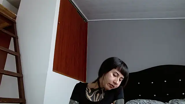 Chat XXX en directo de Emilia_1995
