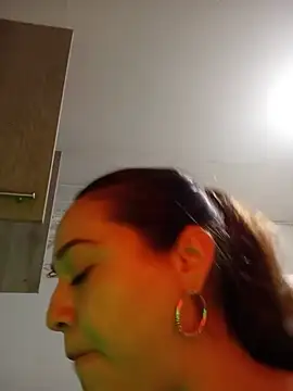Chat +18 de SabrinaVantress ao vivo