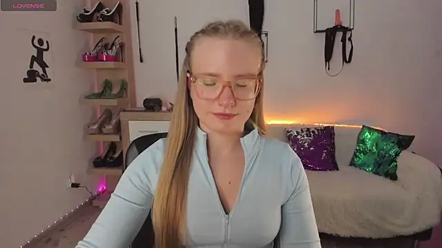 NancyHottie live XXX chat