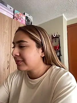Miabonnett_'s Live XXX Chat