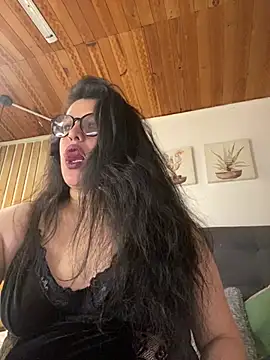 Andrea_secret_ – Naživo XXX chat