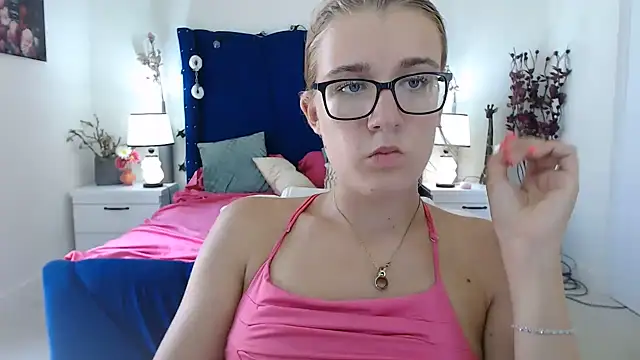 Yennyloves – Naživo XXX chat
