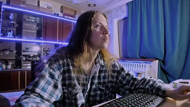 Онлайн чат XXX pa1e_pr1ncess