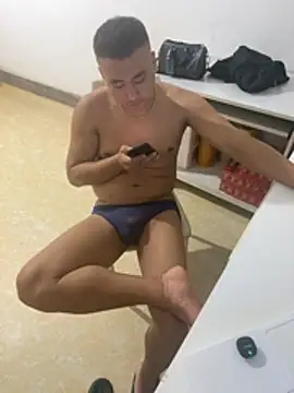Stripchat-SM Adlı Modelin Web Kamerası Şovu