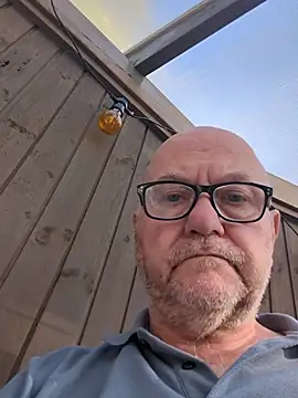 Buggemann Show in webcam