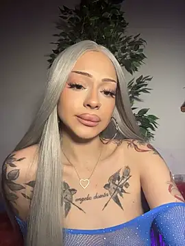 DollyRuby লাইভ XXX চ্যাট