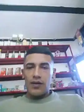 D1ogh0 Show in webcam
