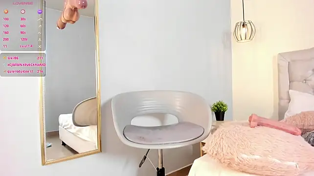XXX chat uživo modela escarleth__